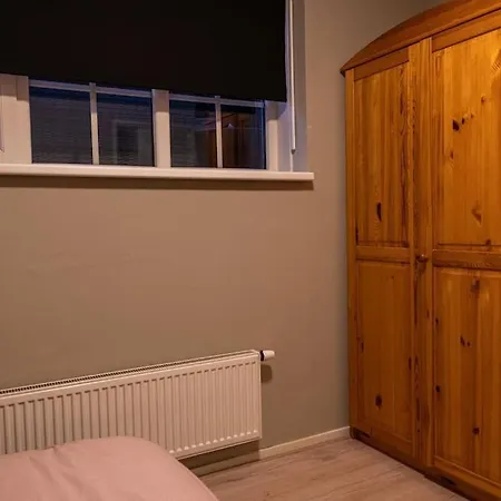 Holiday home Ruim Met Open Haard & Tuin - Putten, Veluwe *