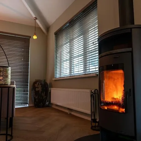 Ruim Met Mooie Tuin Op De Veluwe Prázdninový dům *