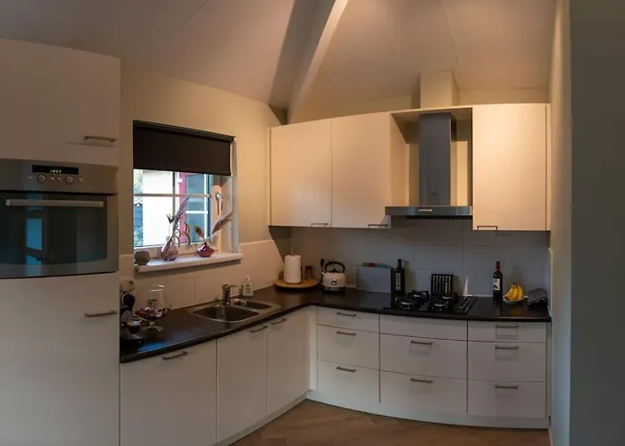 Semesterbostad Ruim Met Mooie Tuin Op De Veluwe Putten