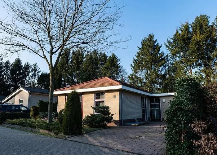 Semesterbostad Ruim Met Mooie Tuin Op De Veluwe