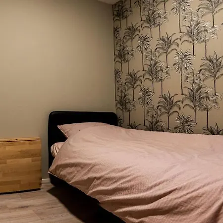 Ruim Met Mooie Tuin Op De Veluwe Ferienhaus Putten